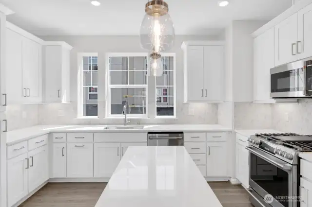 19244 NE 69th Circle Unit 104 ~ Ready Now