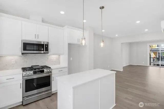 19244 NE 69th Circle Unit 104 ~ Ready Now