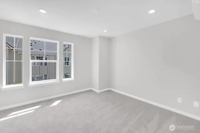19244 NE 69th Circle Unit 104 ~ Ready Now