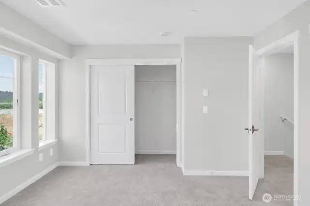 19244 NE 69th Circle Unit 104 ~ Ready Now