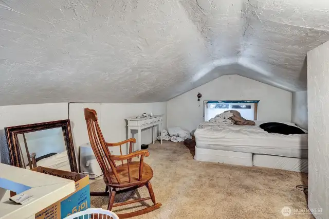 Loft for extra space.