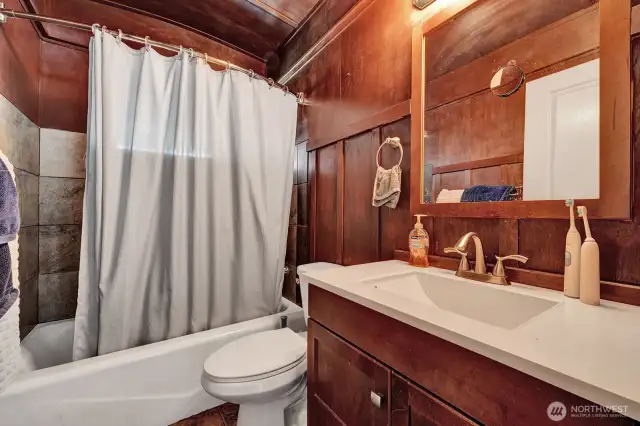 Full Bath.