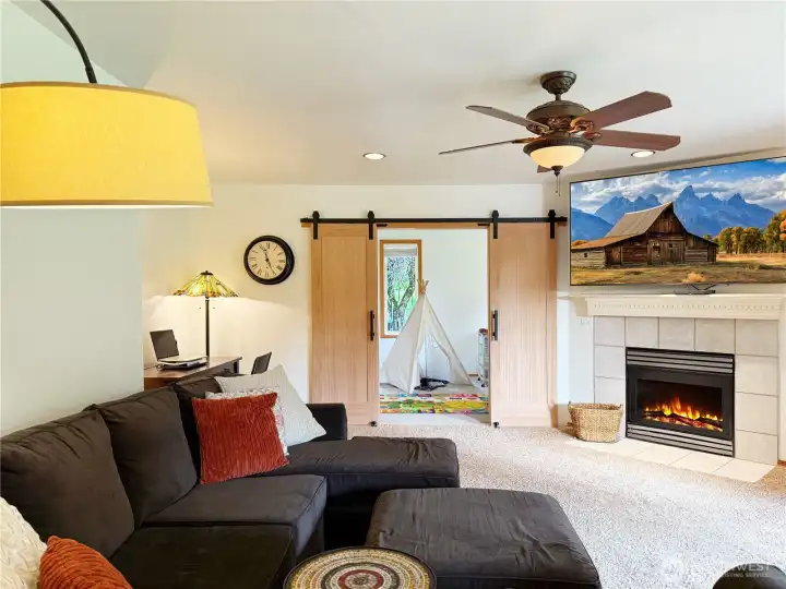 Large family room with gas fireplace