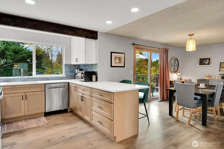 Beautiful engineered hardwoods flow through the living spaces!