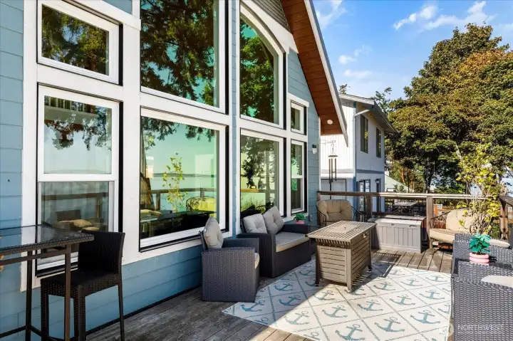 Large Entertaining Deck