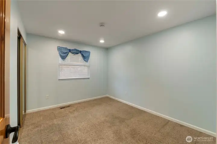 This is the third bedroom on the main floor.  All the carpets have been recently cleaned.