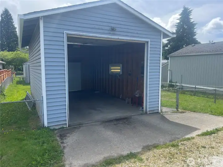 Garage access from alley