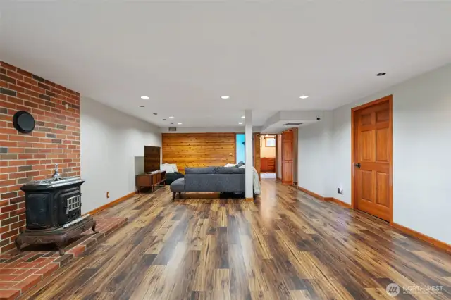 Lower level entertainment Room