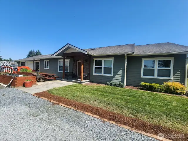 well maintained newer home