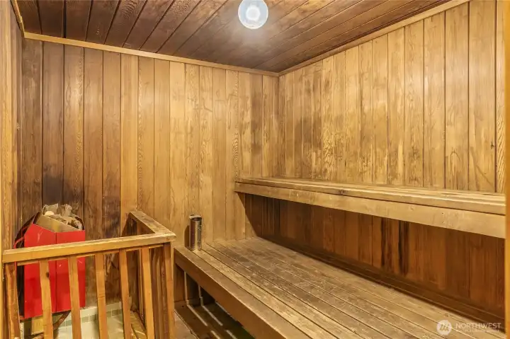 Relaxing Sauna