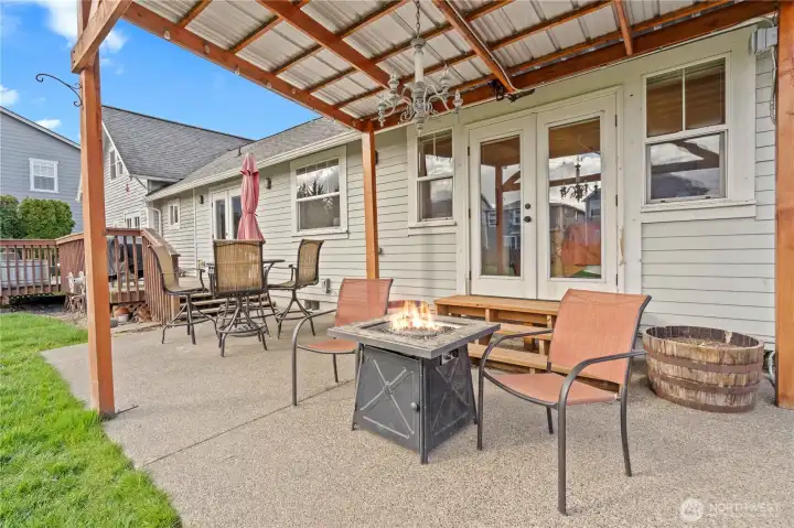Pergola and patio off the primary suite.