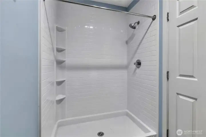 Primary walk-in-shower