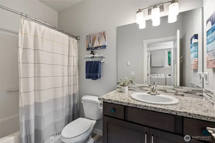 Hallway Full Bathroom