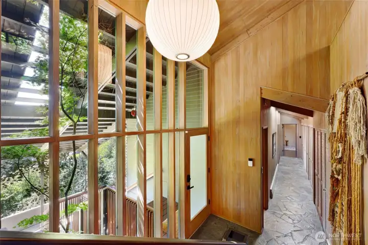 Clear cedar panelling used throughout the home is a hallmark of NW MCM architecture, used often by Anderson and some of his contemporaries. Clear cedar panelling used throughout the home is a hallmark of NW MCM architecture, used often by Anderson and some of his contemporaries.
