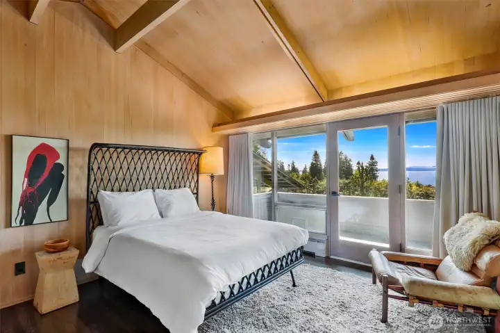 One of the two equal size secondary bedrooms. One of the two equal size secondary bedrooms.