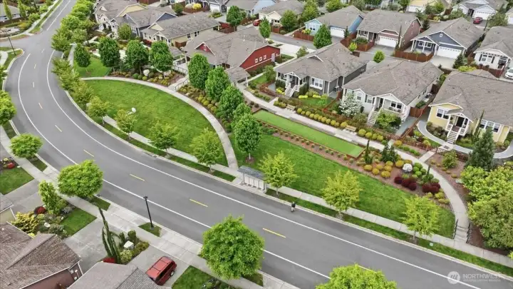Minutes to shopping, freeway, medical care - anything you might need. Welcome Home!