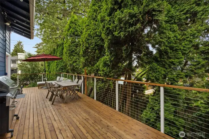 Spacious deck, perfect space for gathering