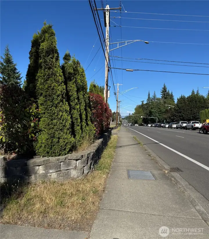 Looking East from Sidewalk on 112th Looking East from Sidewalk on 112th