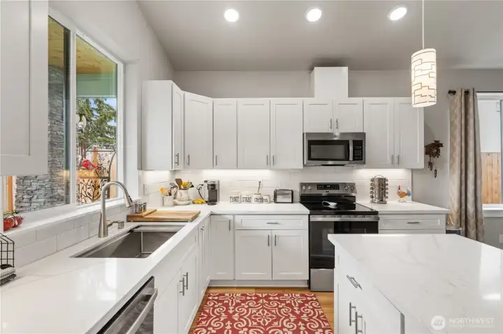 L-Shape Kitchen Layout
