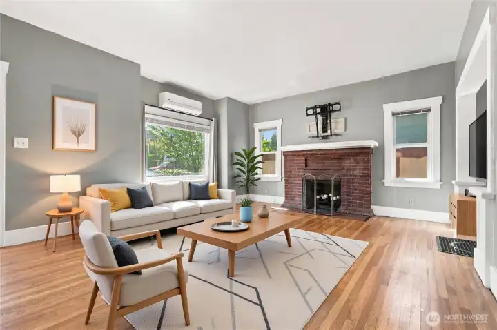 Living Room VS