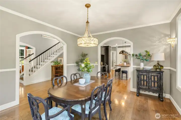 Love the Arched Doorways!