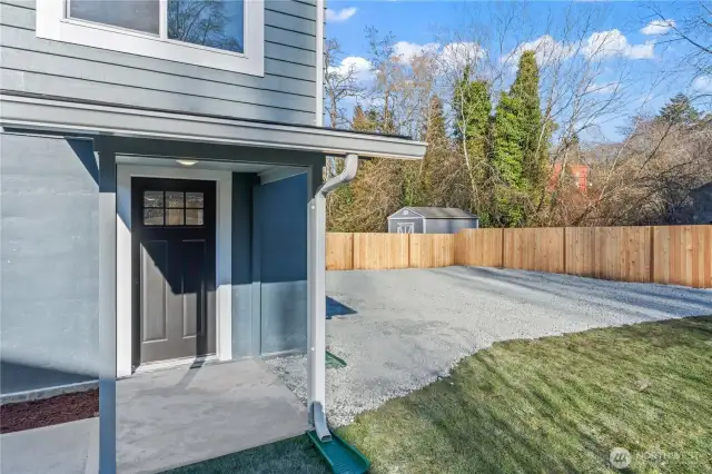 C/Lower Floor: Here is the 1-Bdrm Unit w/Covered Entry. New Front Door!