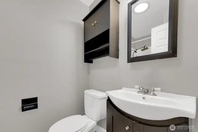 Main bathroom