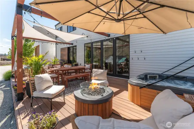 Expansive ground level deck perfect for entertaining and relaxing