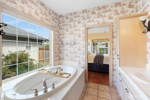 master suite bath
