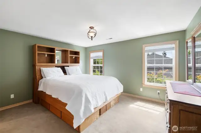 2nd bedroom