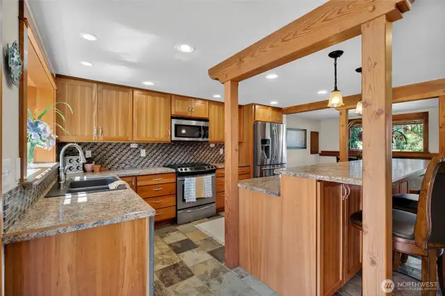 Open space kitchen with plenty of space for cooking.