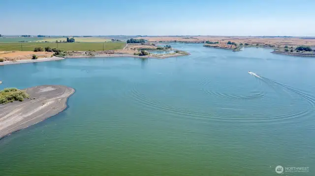 Potholes Reservoir