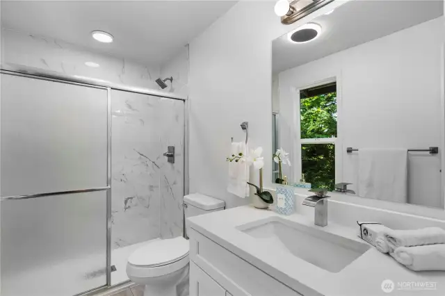 Fully remodeled 3/4 primary bathroom