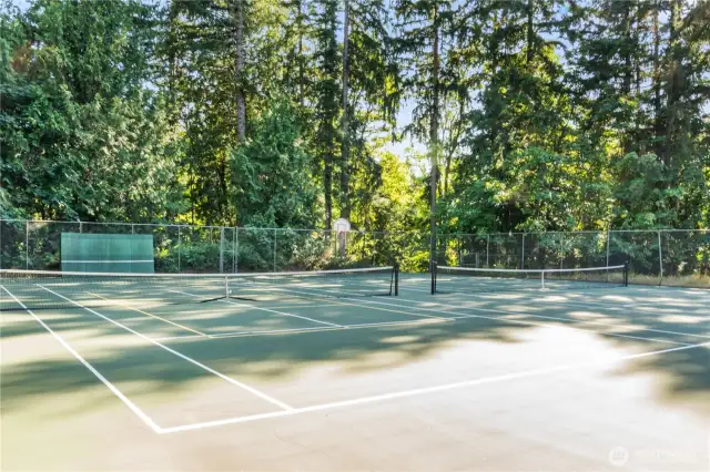 Community Tennis and Pickleball court