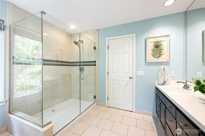 Large shower, with a view.