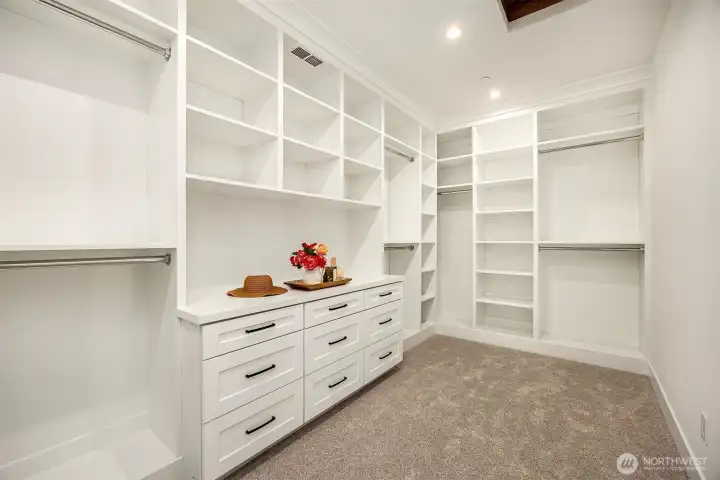 Fully shelved walk-in closet right off the primary bathroom.
