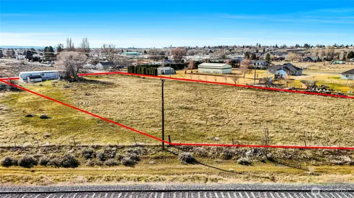 2.27 acres out in the country, yet only a few minutes from town. Three blocks from Longview Elementary, three blocks from Grape Drive, four blocks to Stratford Road.