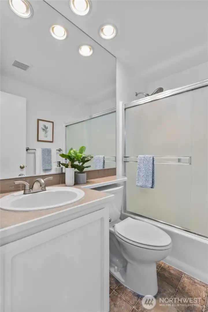 Master bathroom with full tub.