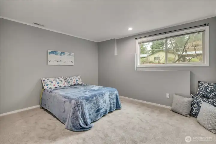 With another overnite spot!