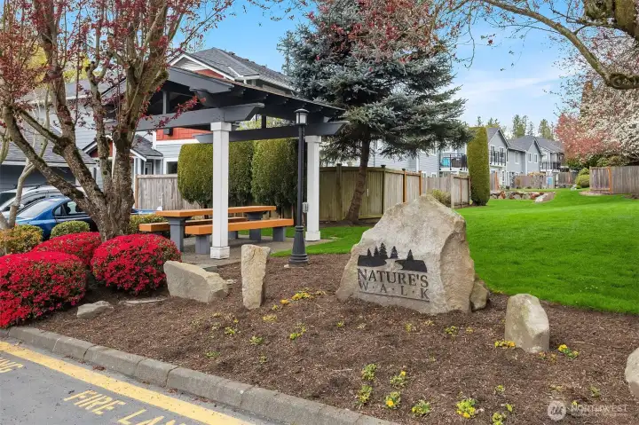 The neighborhood has very nice landscaping throughout the complex, nice lawn areas, picnic tables, and a basketball court for the kids. You will love the peaceful and quiet location.