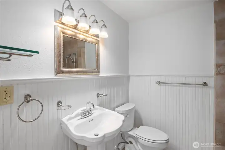 Lower Level 3/4 Bath