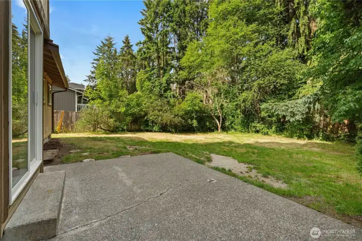 Another view of back patio