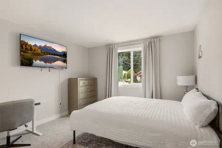 2nd Bedroom