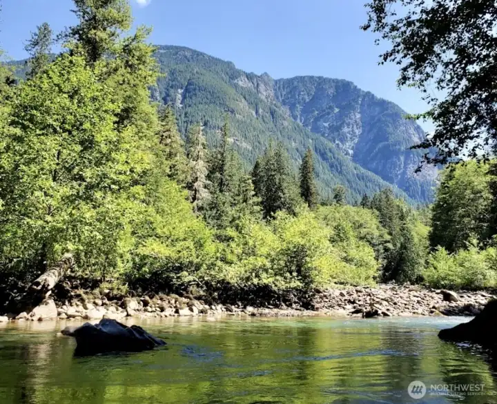 Community riverfront access to Sauk River. Community riverfront access to Sauk River.