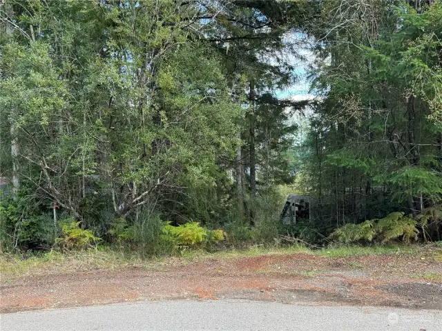 View of Subject Property from Street / Cul de Sac