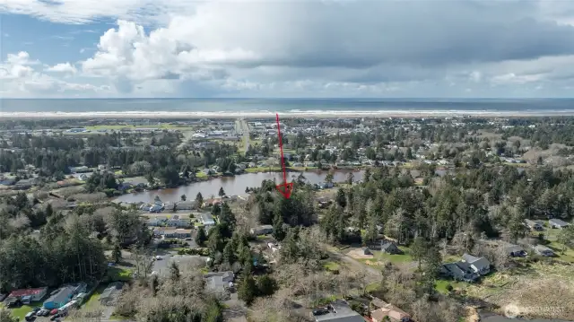 Downtown and ocean beaches just minutes away.
