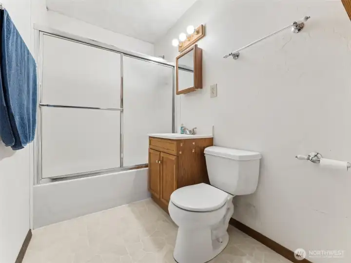 Full bath.