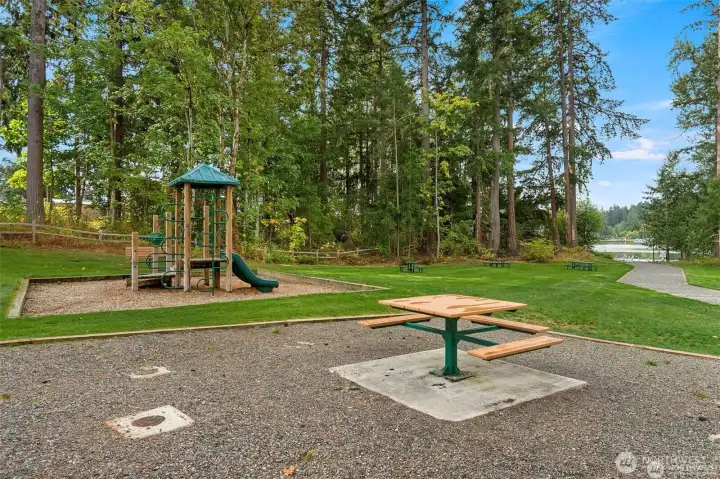 Private playgorund, gated