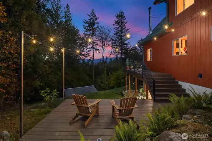 Side deck is also wired for hot tub