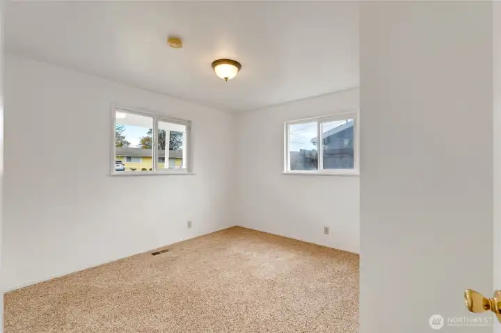 2nd bedroom (downstairs)